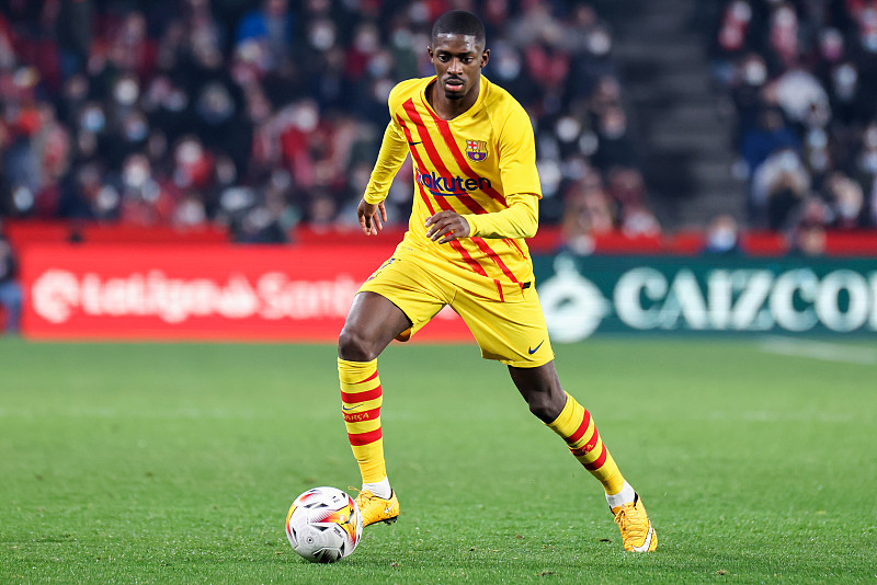 星空电竞入口 -关于广州队训练开放日；赛前远射贴柱引欢呼；英超在即；赛程密集仍需轮换的信息