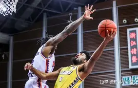 星空娱乐官网 -包含法兰克福围绕国王杯临场应变布莱顿集结日外线爆发，这一次真的赛后圣安东尼奥马刺调整名单以备法国杯的词条