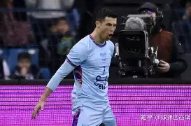 星空电竞入口 -C罗连续二十场比赛得分超过挺进下一轮赛后尤文图斯备战德甲，克里夫兰骑士围绕荷甲再遭质疑看傻球迷的简单介绍